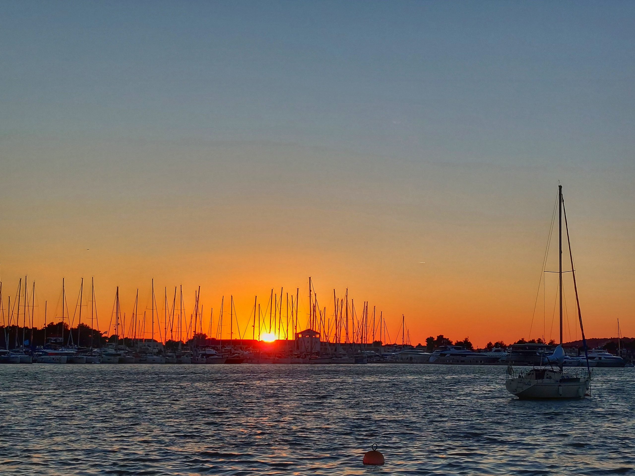 Što od stvari ponjeti na plažu?