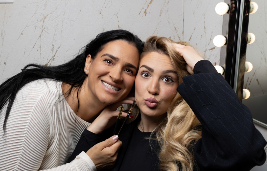 Koju nijansu olovke za obrve trebate koristiti i je li uopće važno kakva vam je boja kose? Imamo odgovore!