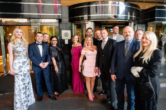 02 Članovi Rotary kluba Zagreb Zrinjevac