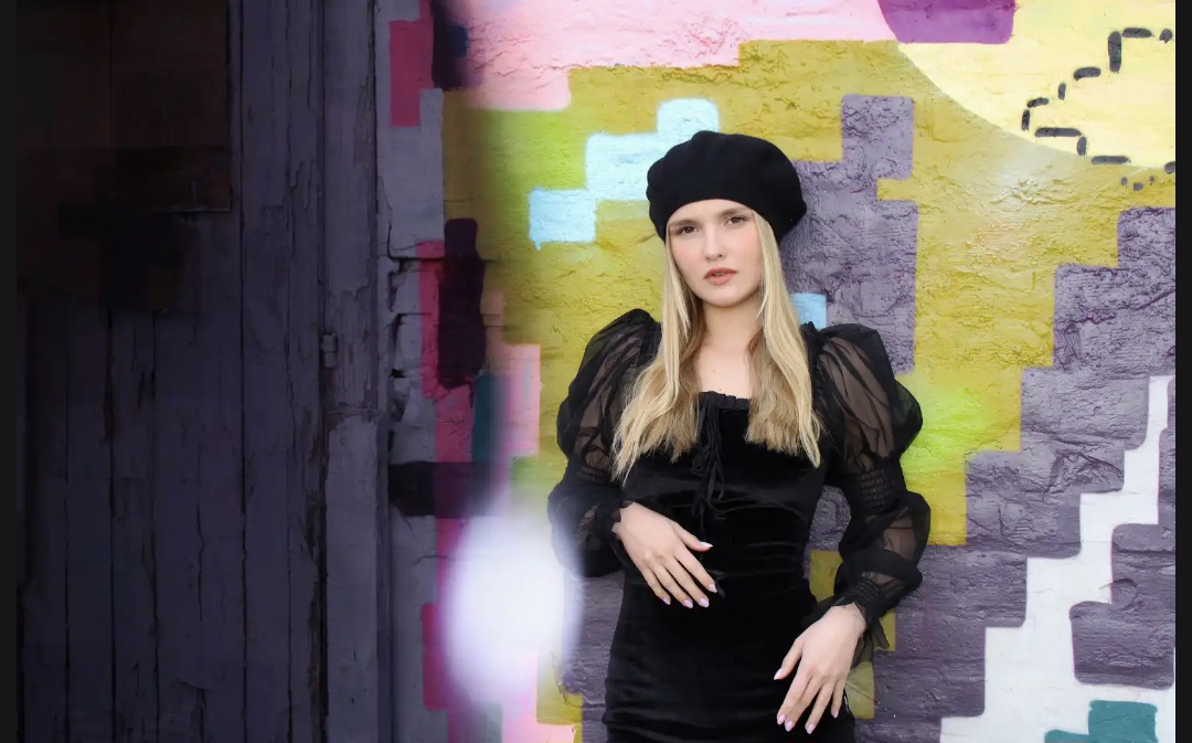 Velikim koracima grabi naprijed. Nova pjevačica Emma s prvom pjesmom već podiže prašinu uoči CMC festivala