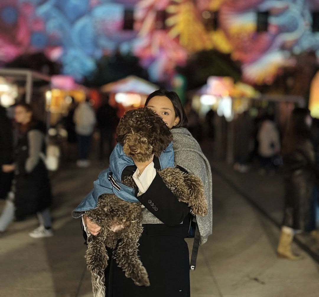 Ollie – kovrčavi Talijan velikog nosa i još većeg karaktera